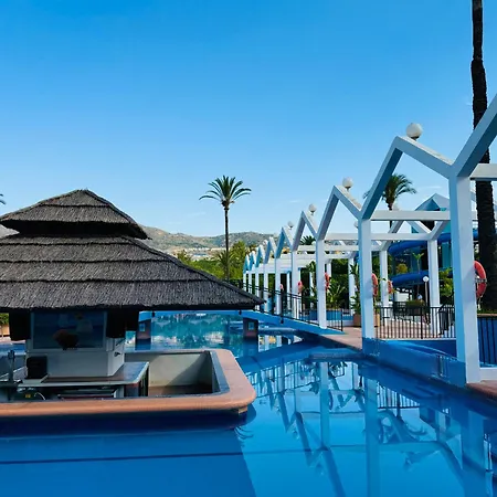 Exclusive In Benalbeach Apartment